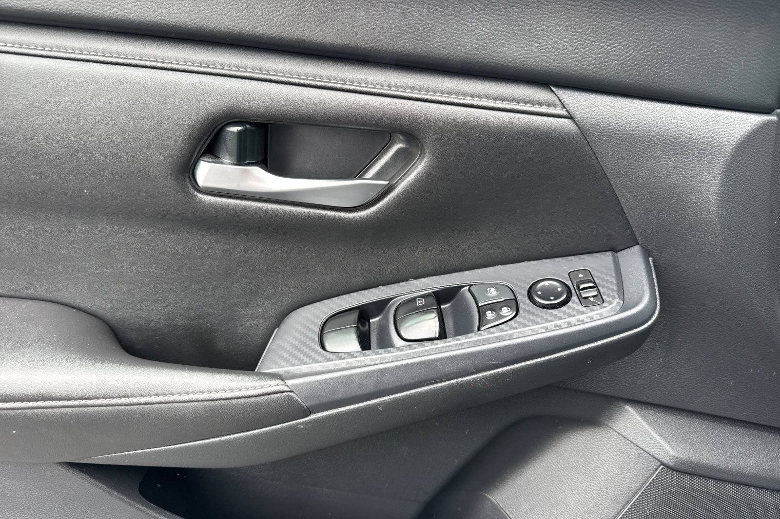 Used 2024 Nissan Sentra SV w/ Trunk Package FWD image 10