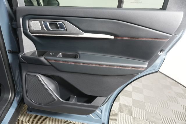 Certified 2025 Ford Explorer ST w/ Sun And Sound Package image 31