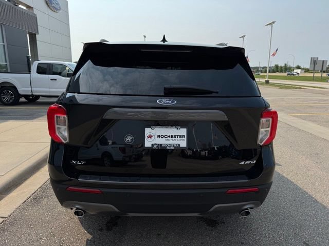 Certified 2024 Ford Explorer XLT w/ Equipment Group 202A AWD/4WD image 44