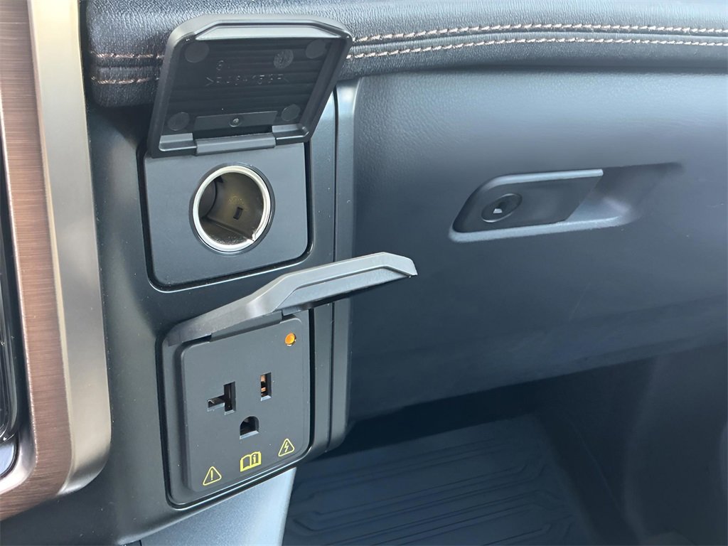 Certified 2022 Ford F150 Lightning Lariat image 44