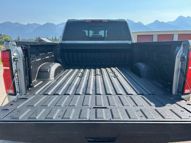Used 2024 Chevrolet Silverado 2500 High Country w/ LPO, Dark Essentials Package AWD/4WD image 27