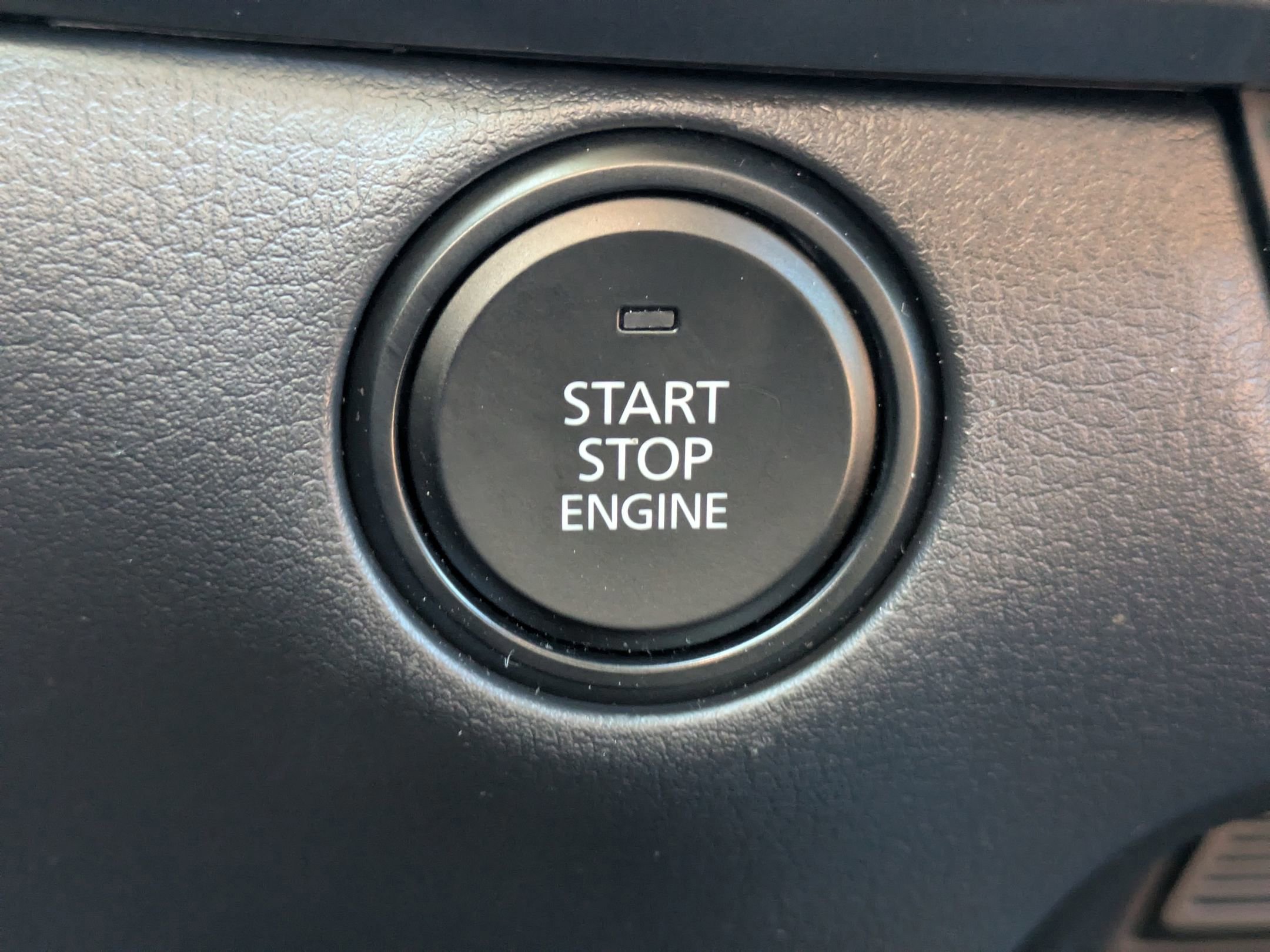 Used 2025 MAZDA CX-30 Carbon image 23