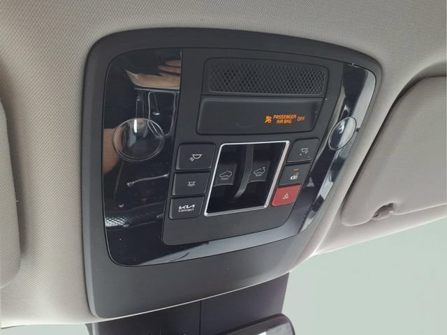 Used 2024 Kia Carnival SX Prestige FWD image 29