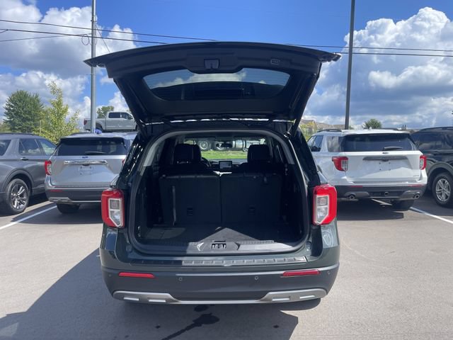 Certified 2024 Ford Explorer XLT w/ Equipment Group 202A AWD/4WD image 18