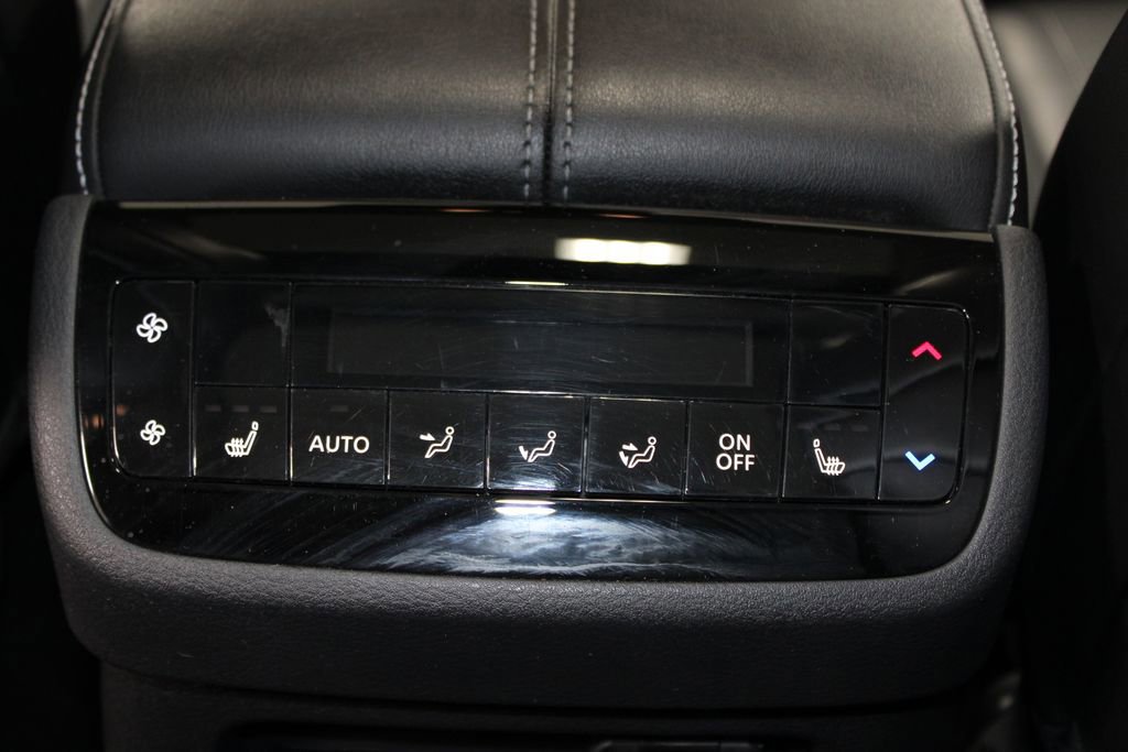 Used 2022 INFINITI QX60 Sensory w/ Cargo Package image 28