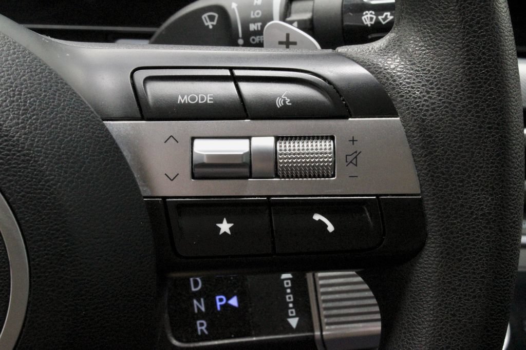 Used 2025 Hyundai Sonata SEL FWD image 28
