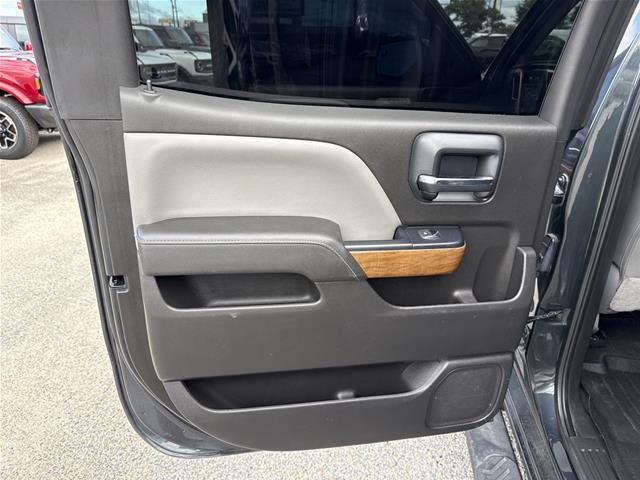 Used 2018 Chevrolet Silverado 1500 LTZ w/ Sport Package AWD/4WD image 26