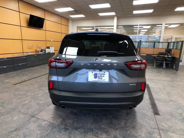 Certified 2025 Ford Escape ST-Line AWD/4WD image 6