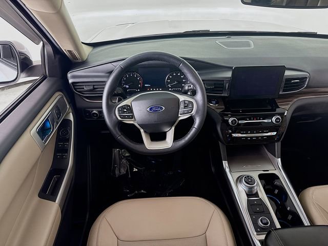Certified 2021 Ford Explorer Limited w/ Equipment Group 301A image 24