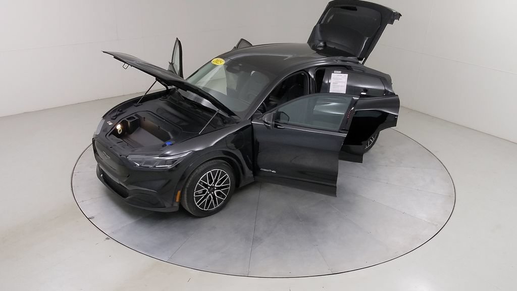 Certified 2025 Ford Mustang Mach-E Premium AWD/4WD image 54