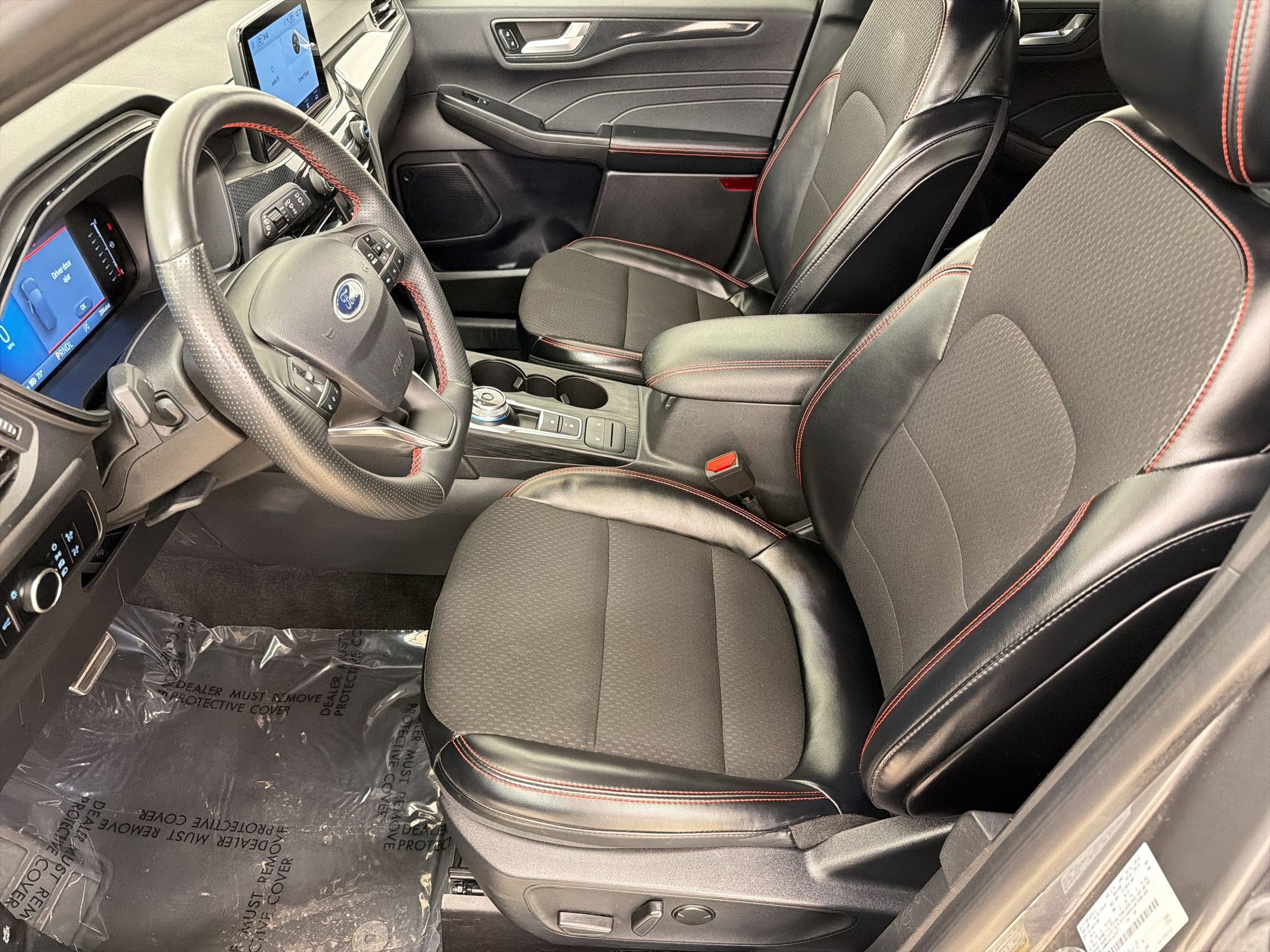 Certified 2024 Ford Escape ST-Line AWD/4WD image 5