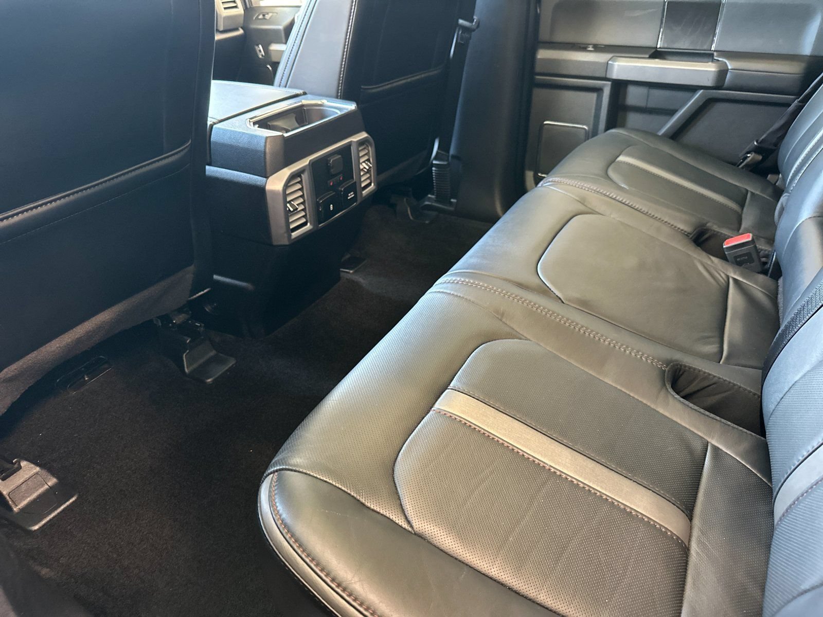 Certified 2018 Ford F150 Platinum w/ Equipment Group 701A Luxury AWD/4WD image 11