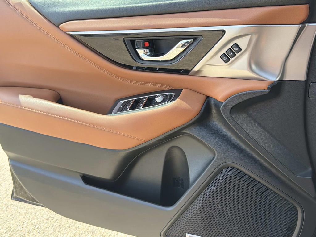 Used 2022 Subaru Legacy Touring XT w/ Popular Package #3 image 18