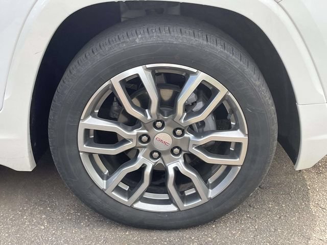 Used 2024 GMC Terrain Denali AWD/4WD image 9