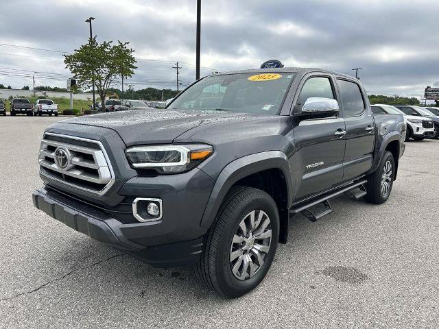 Used 2023 Toyota Tacoma Limited AWD/4WD image 8