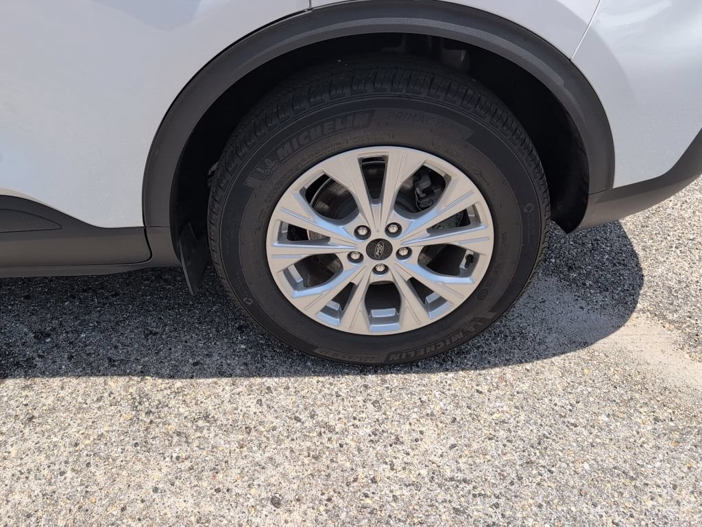 Certified 2024 Ford Escape Active FWD image 12