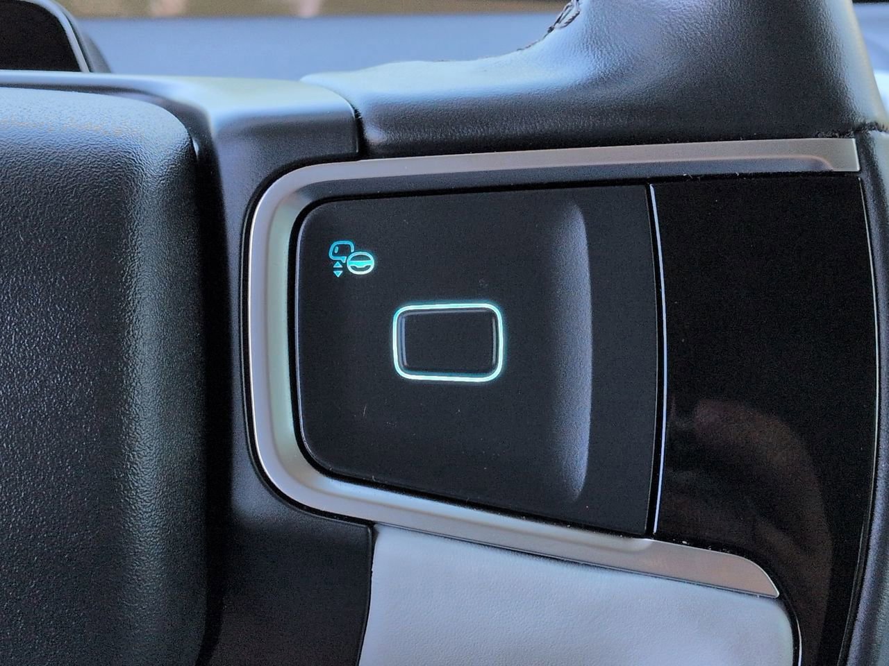 Certified 2025 Ford Expedition Platinum w/ Platinum Ultimate Package image 25