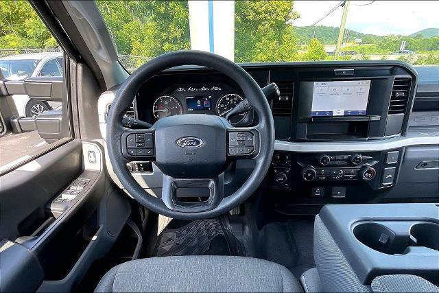 Certified 2025 Ford F450 XL w/ 360-Degree Camera Package AWD/4WD image 5