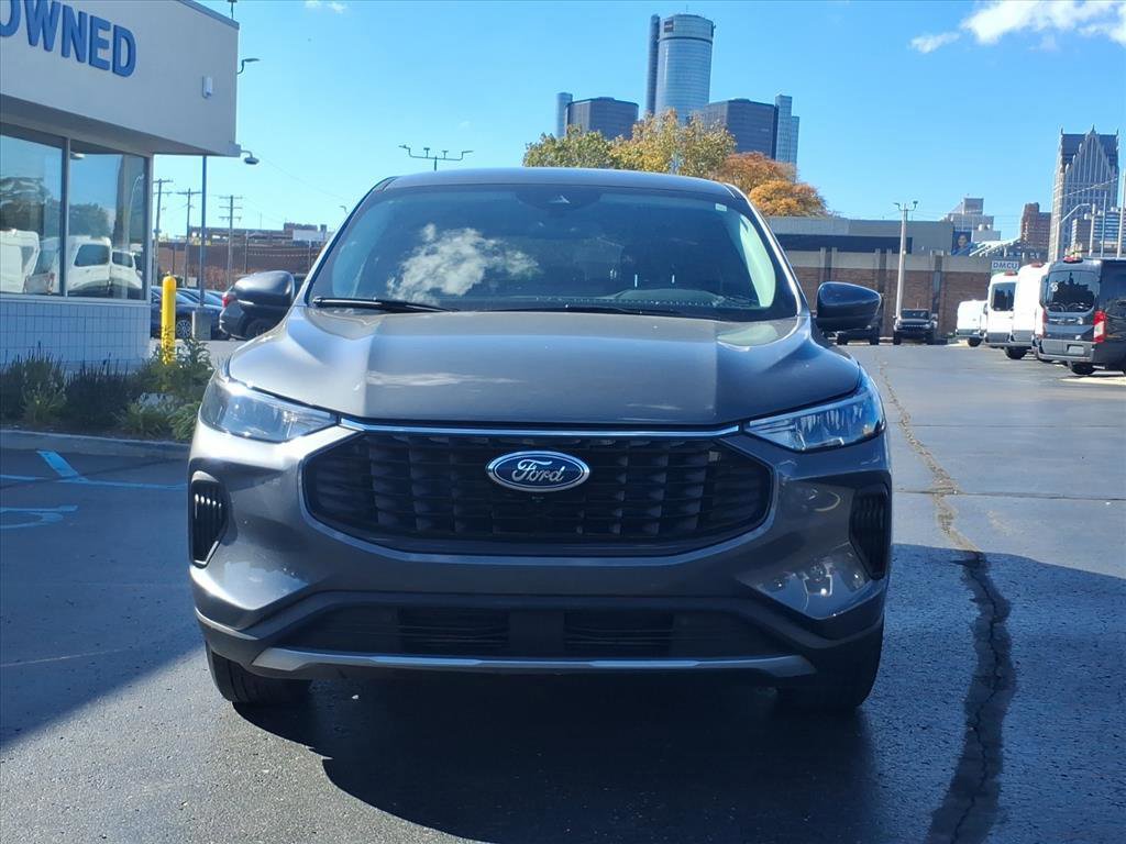 Certified 2023 Ford Escape Active w/ Tech Pack #2 image 6