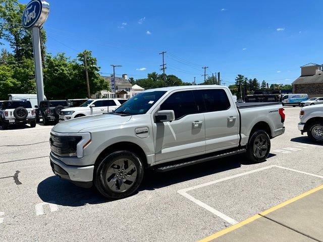 Certified 2023 Ford F150 Lightning Lariat AWD/4WD image 8