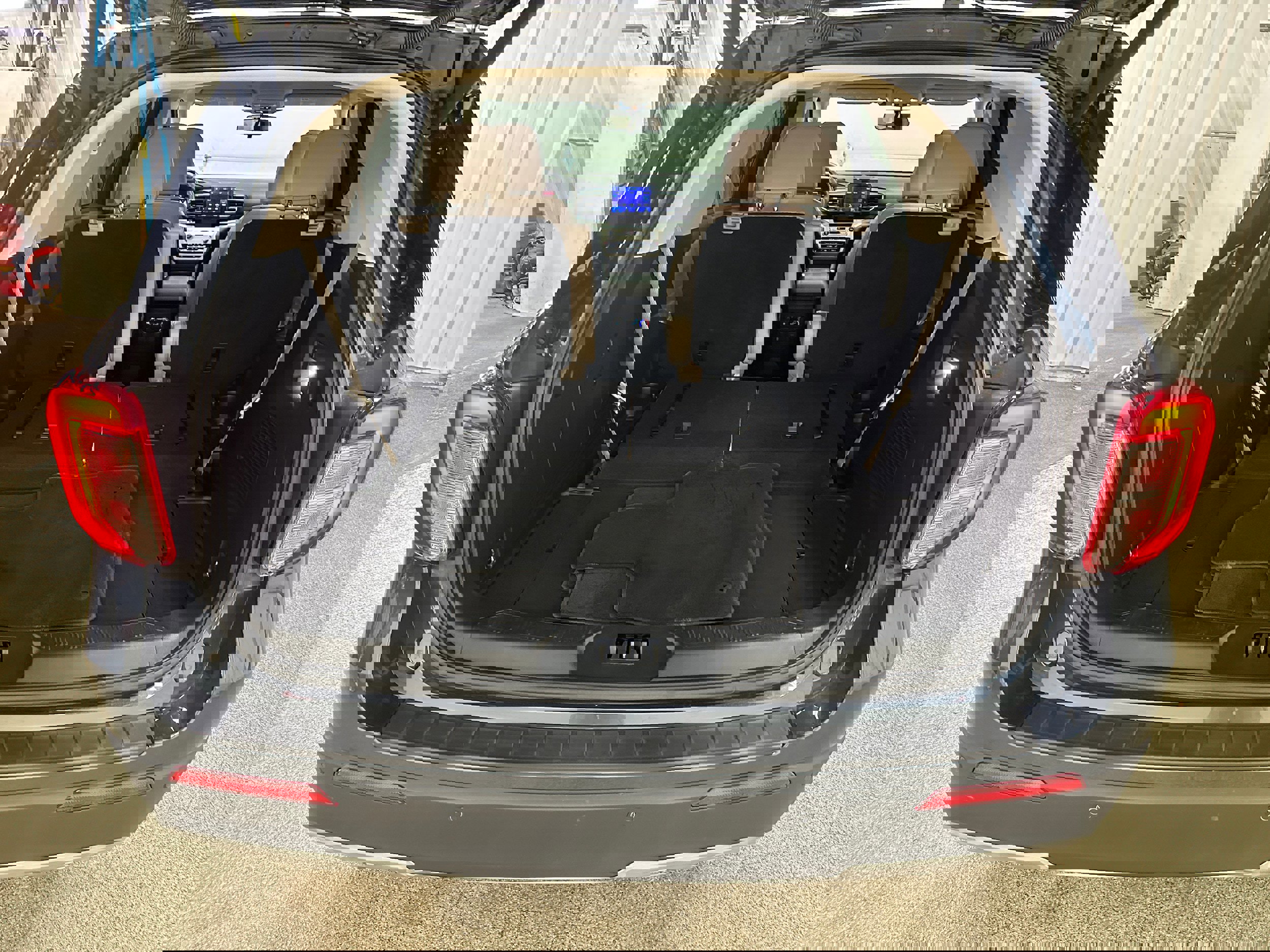 Certified 2023 Ford Explorer XLT w/ Equipment Group 202A image 30