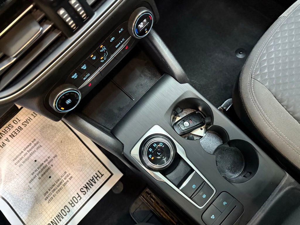 Certified 2020 Ford Escape SE image 32