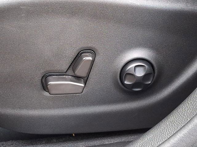 Used 2021 Jeep Cherokee Latitude Plus image 25