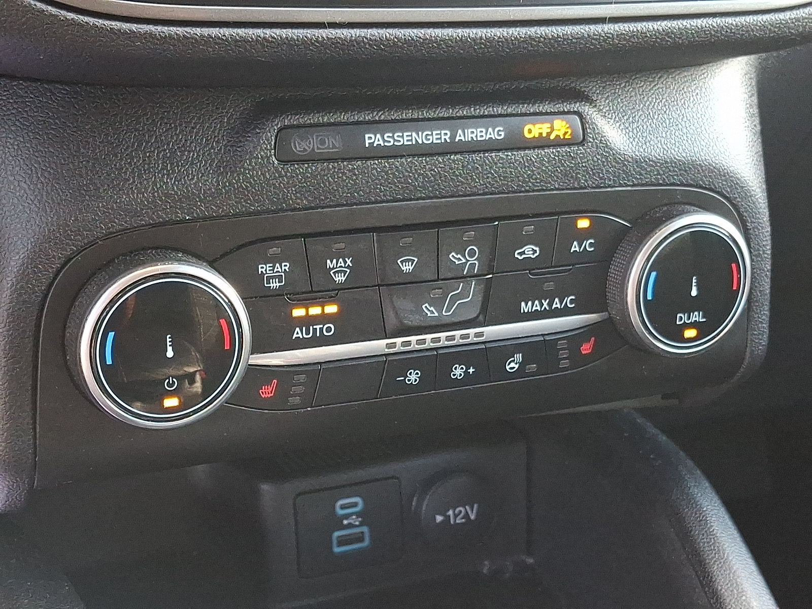 Certified 2023 Ford Escape Active AWD/4WD image 16