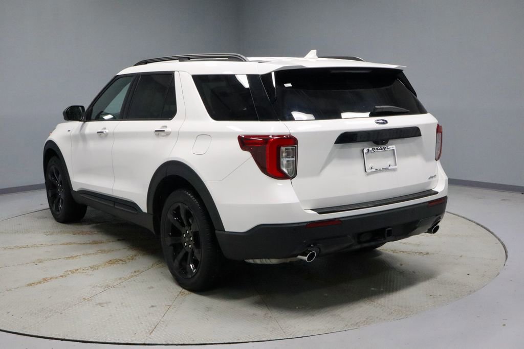 Certified 2023 Ford Explorer ST-Line w/ Class IV Trailer Tow Package AWD/4WD image 3