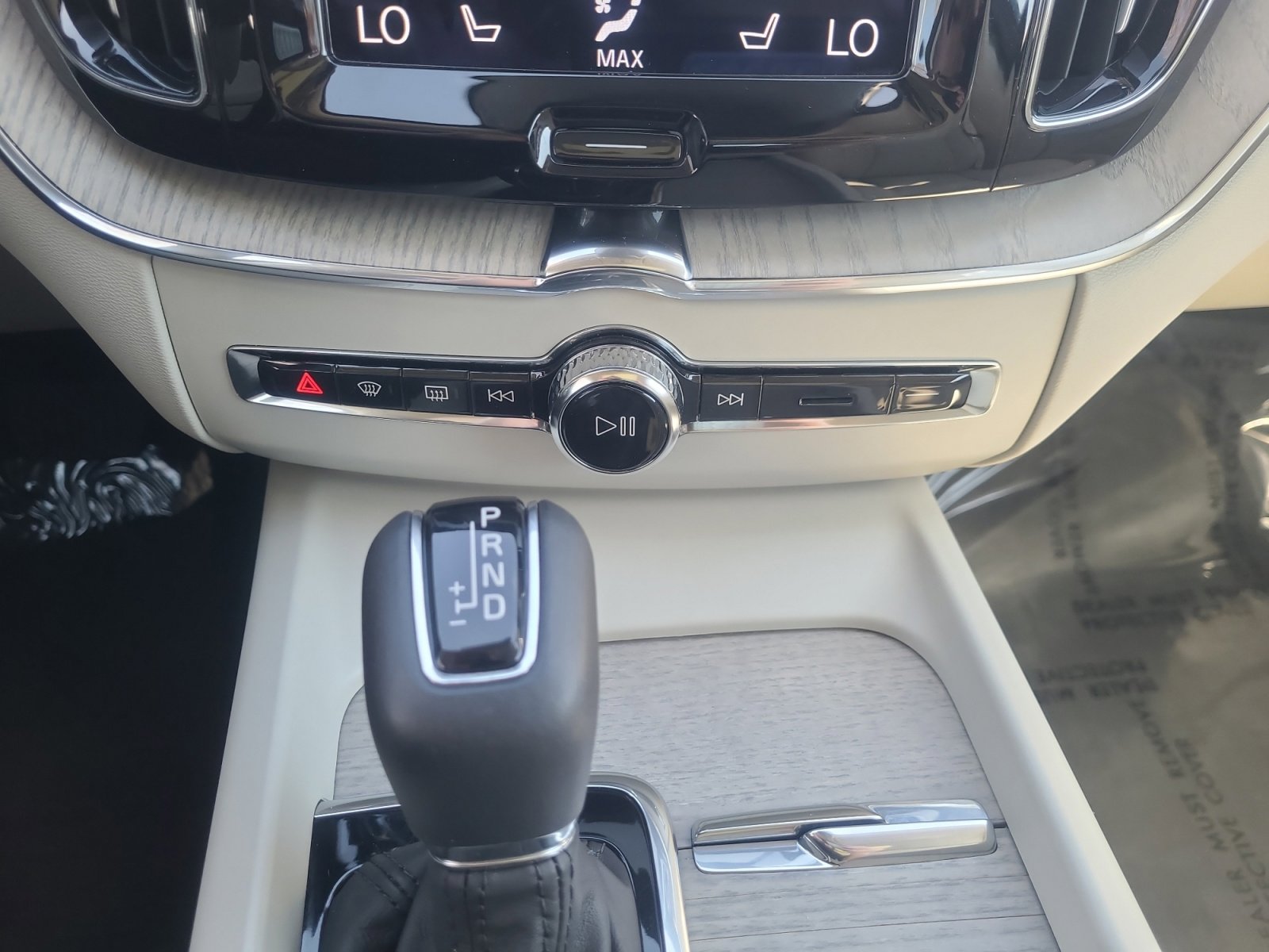 Used 2021 Volvo XC60 T5 Inscription w/ Advanced Package image 31