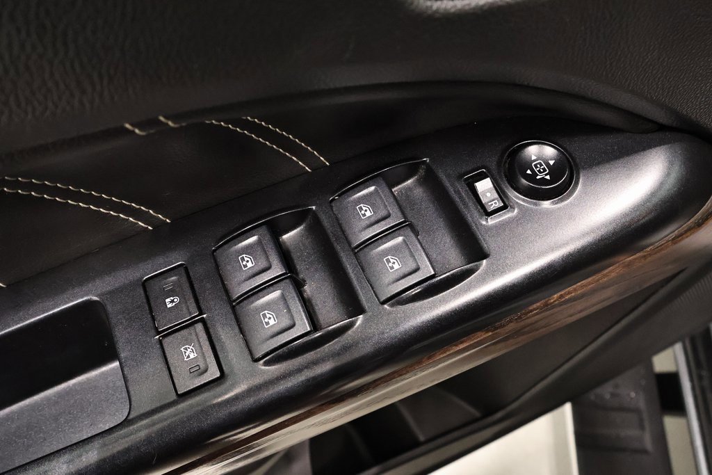 Used 2021 GMC Canyon Denali image 15