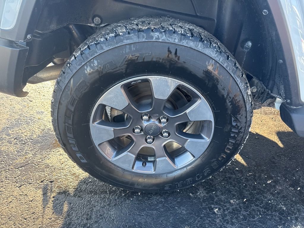 Used 2020 Jeep Wrangler Unlimited Sahara image 53