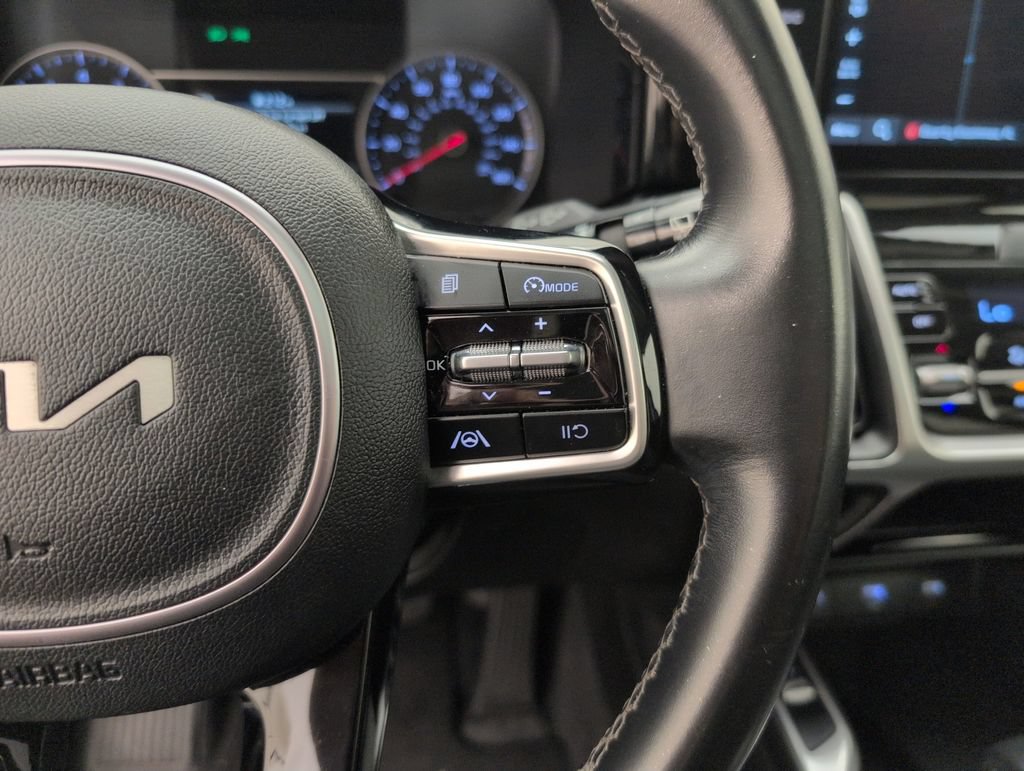 Used 2022 Kia Sorento S w/ Panoramic Sunroof Package FWD image 39