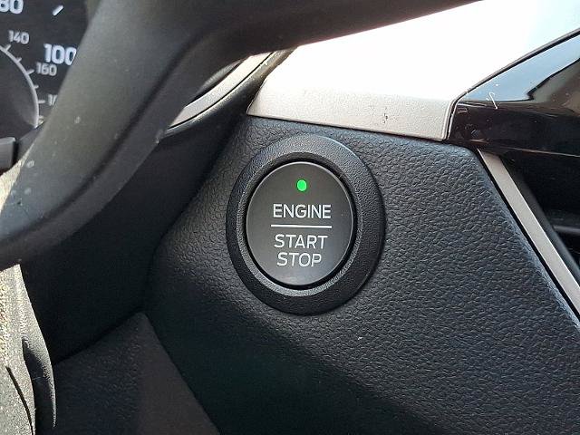 Certified 2022 Ford Escape SE w/ SE Sport Appearance Package AWD/4WD image 22