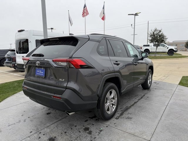 Used 2024 Toyota RAV4 XLE image 3
