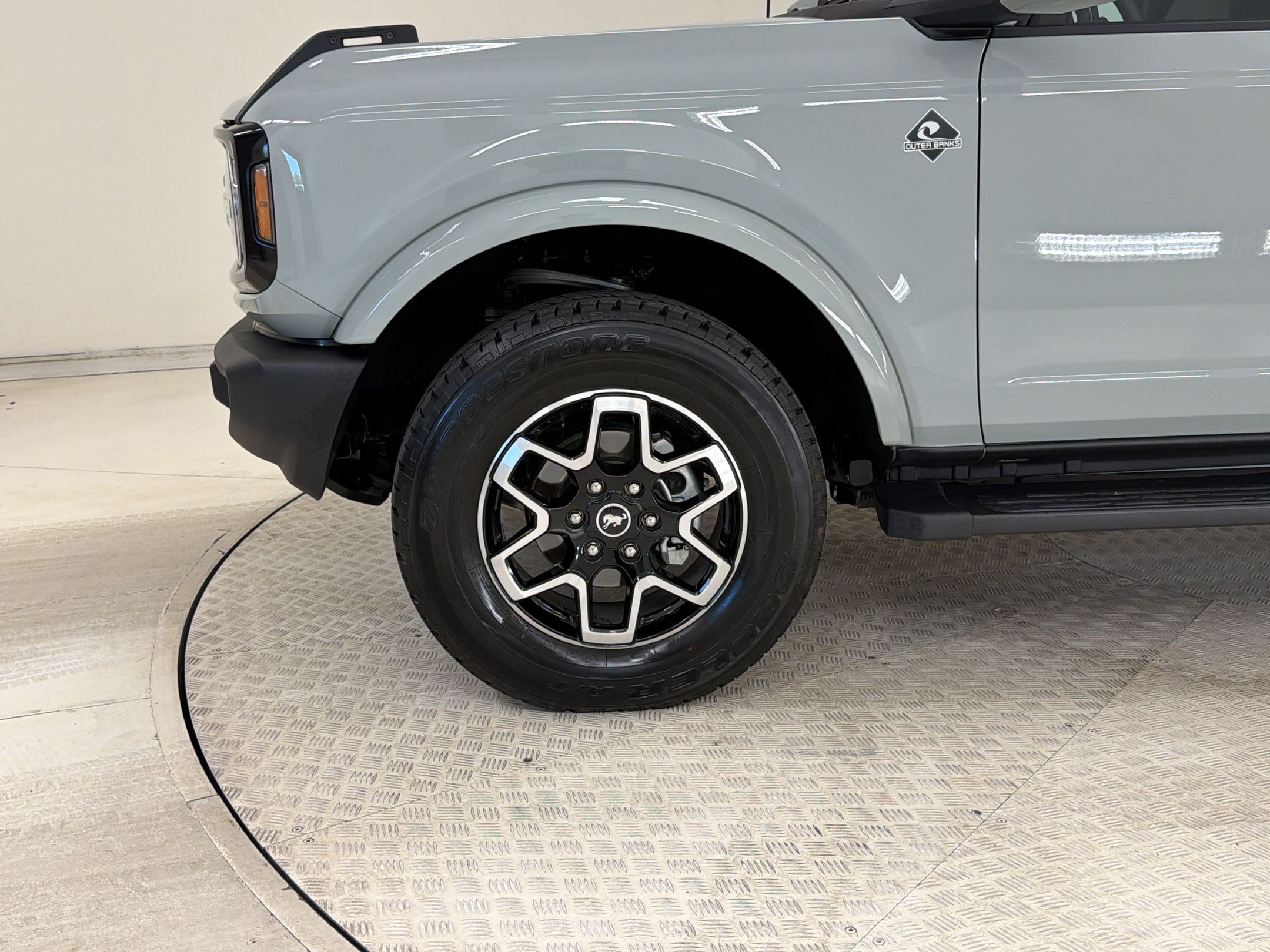 Certified 2024 Ford Bronco Outer Banks AWD/4WD image 12