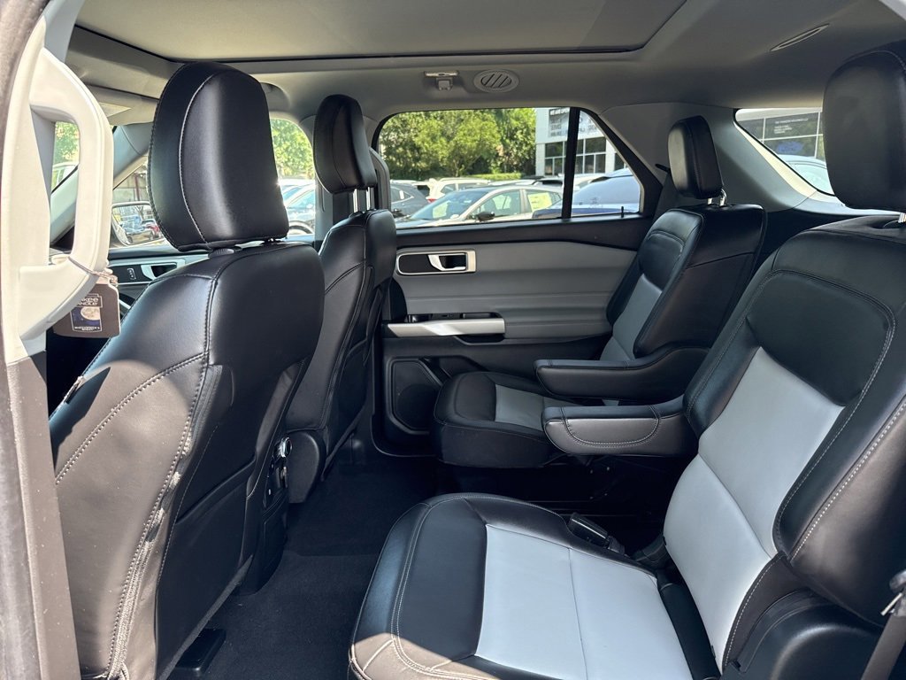 Certified 2023 Ford Explorer XLT w/ Equipment Group 202A image 26