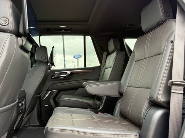 Used 2025 Chevrolet Tahoe High Country image 20