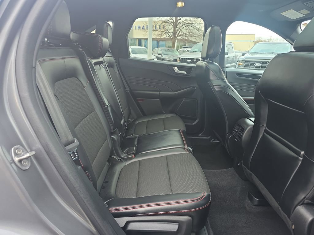 Certified 2023 Ford Escape ST-Line w/ Tech Pack #1 image 37