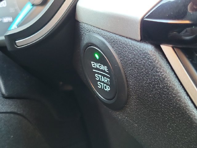 Certified 2020 Ford Escape SE FWD image 20