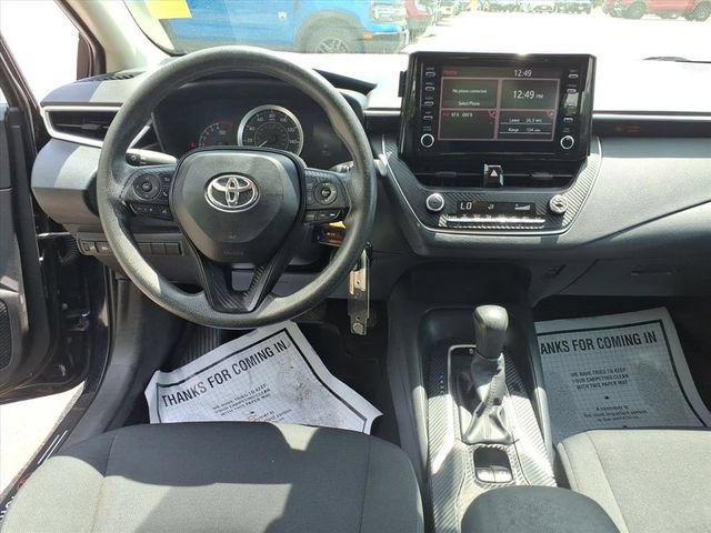 Used 2020 Toyota Corolla LE FWD image 15