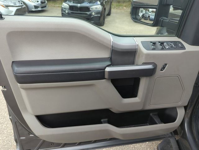 Certified 2022 Ford F250 XLT w/ XLT Premium Package AWD/4WD image 10