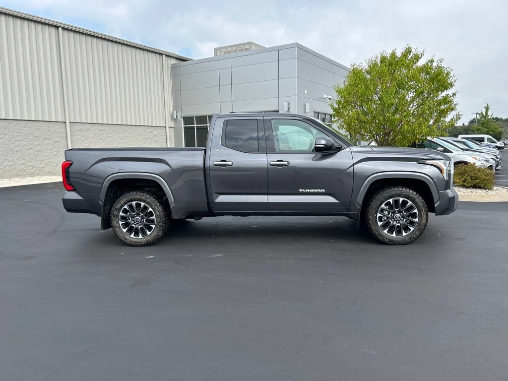 Used 2023 Toyota Tundra Limited AWD/4WD image 6