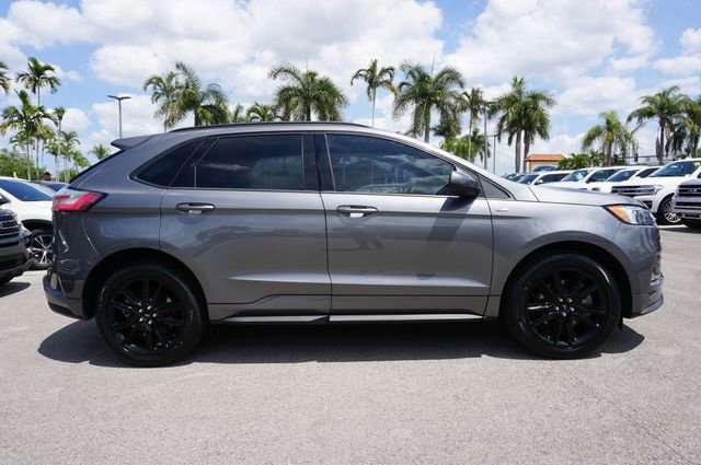 Certified 2024 Ford Edge ST-Line AWD/4WD image 16