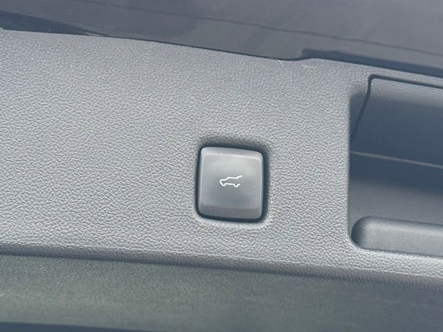 Certified 2024 Ford Escape ST-Line w/ Tech Pack #1 AWD/4WD image 29