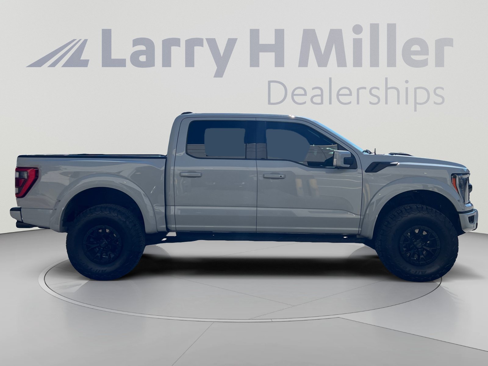Certified 2023 Ford F150 Raptor w/ Equipment Group 802A Raptor R AWD/4WD image 6