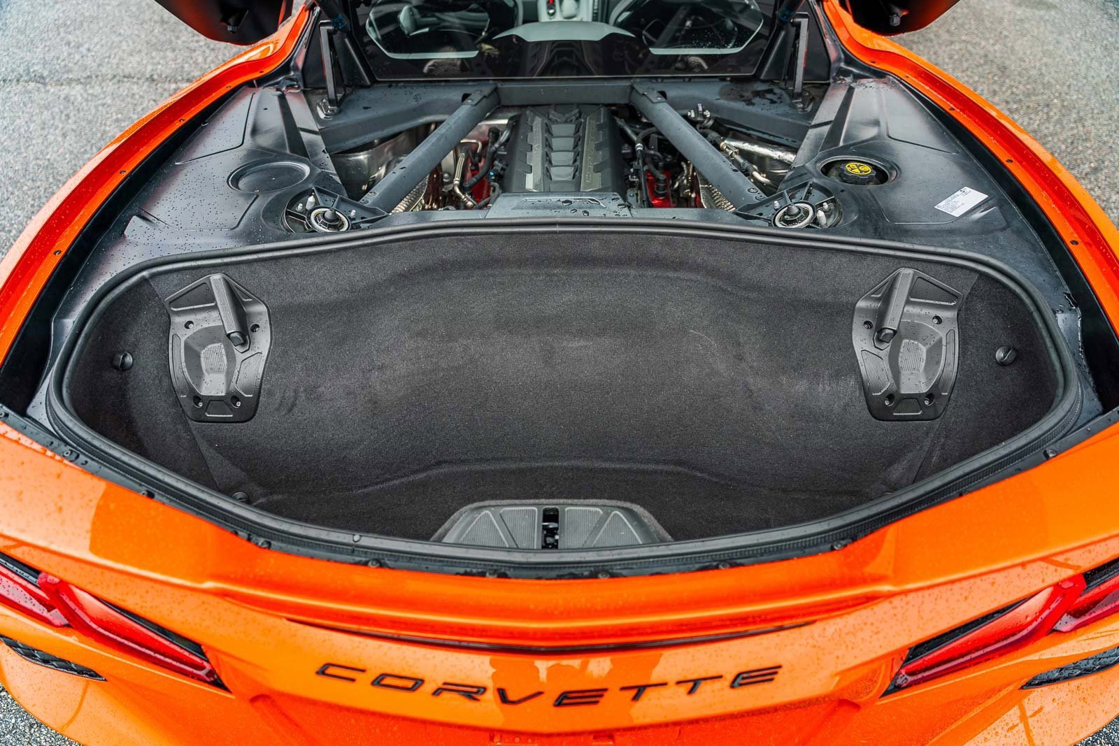 Used 2020 Chevrolet Corvette Stingray Premium Cpe w/ 3LT Preferred Equipment Group image 15