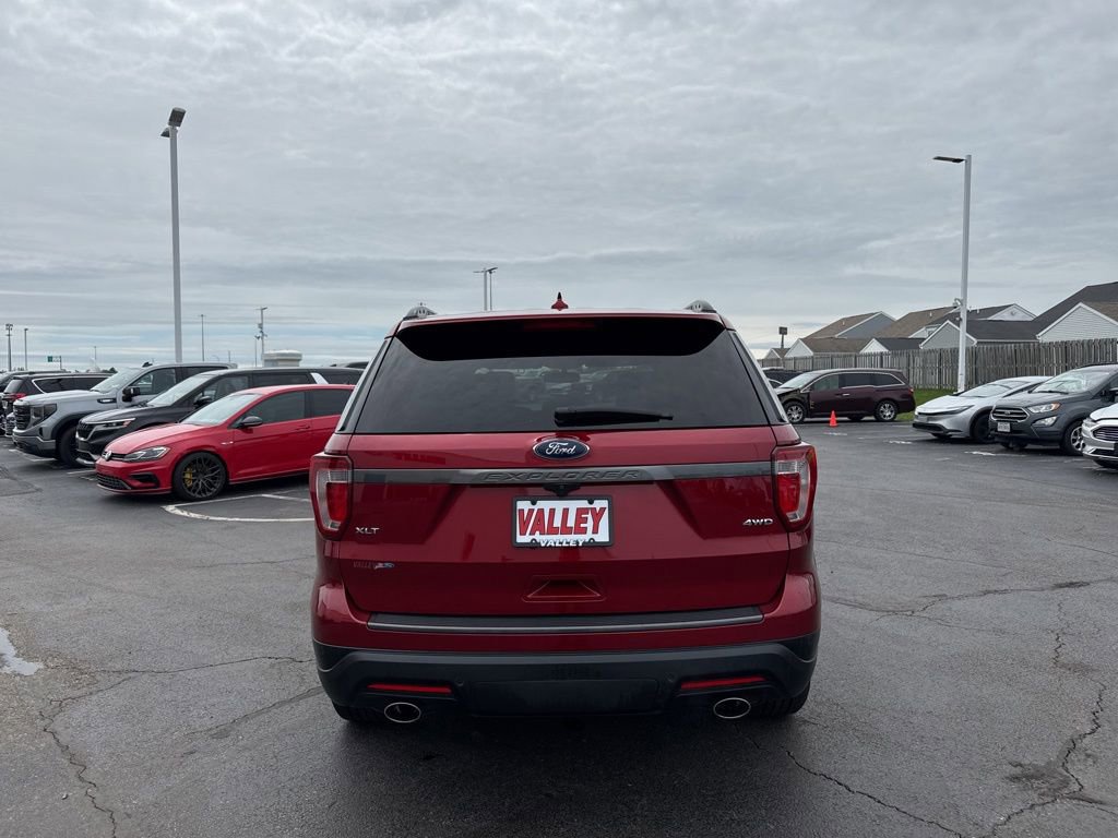 Certified 2019 Ford Explorer XLT w/ Equipment Group 202A AWD/4WD image 51
