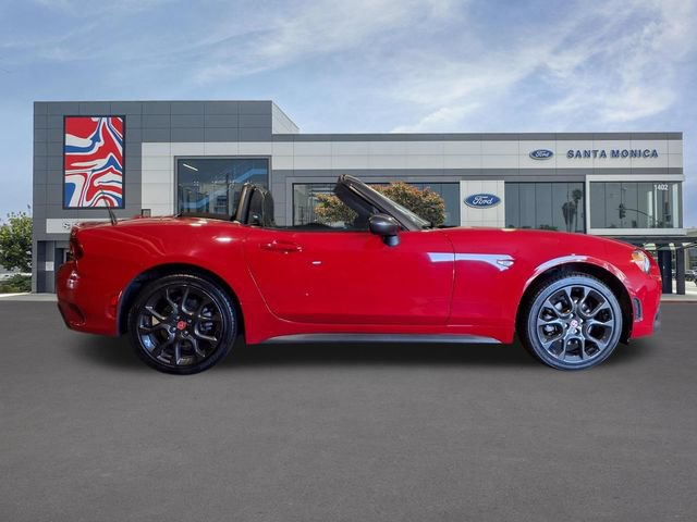Used 2020 FIAT 124 Spider Abarth w/ Convenience Group RWD image 26
