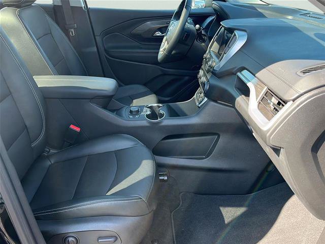 Used 2024 GMC Terrain SLT w/ Tech Package AWD/4WD image 12